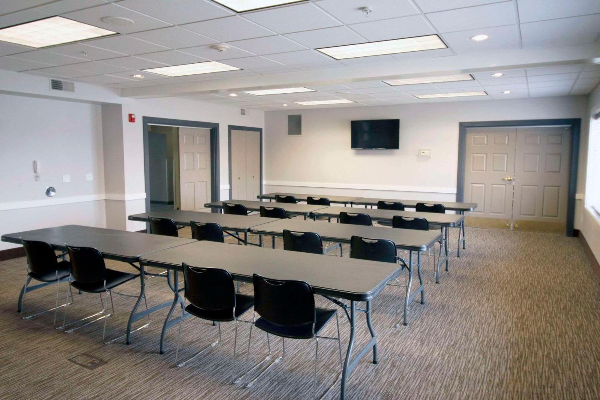 Country Inn & Suites By Radisson, Council Bluffs, Ia מראה חיצוני תמונה